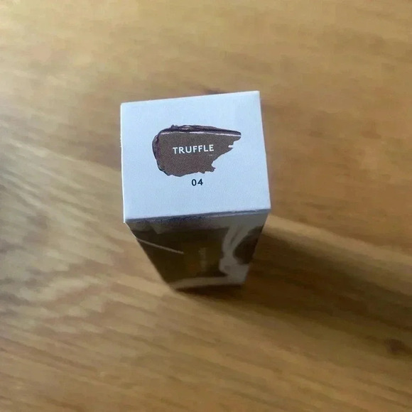 FENTY BEAUTY - match  stix 04 (new) - Picture 1 of 2